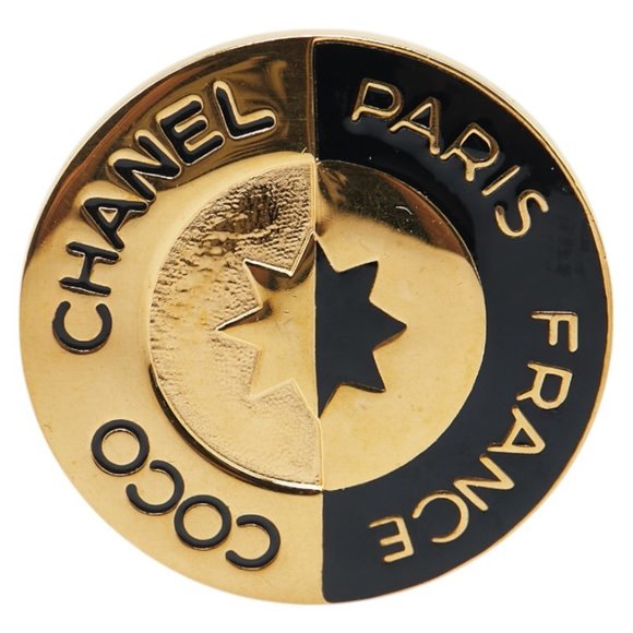 Chanel Black Gold Plated brooch - Picture 1 of 3